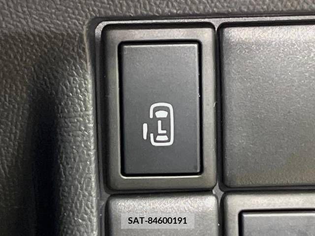 Nissan ROOX 2011-11 276200-2
