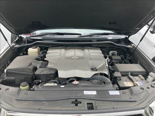 Toyota LAND CRUISER 2017-01 5929-17