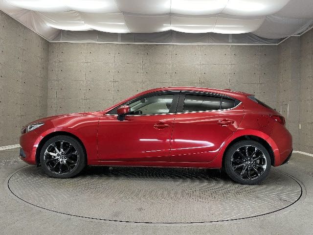 Mazda AXELA SPORT 2014-01 4610-7