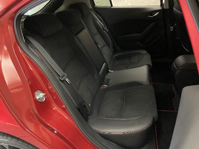Mazda AXELA SPORT 2014-01 4610-11