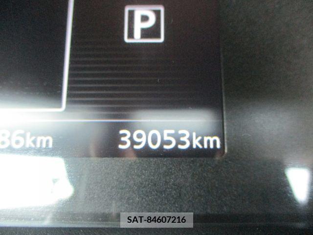 Nissan SERENA 2017-12 335273-29