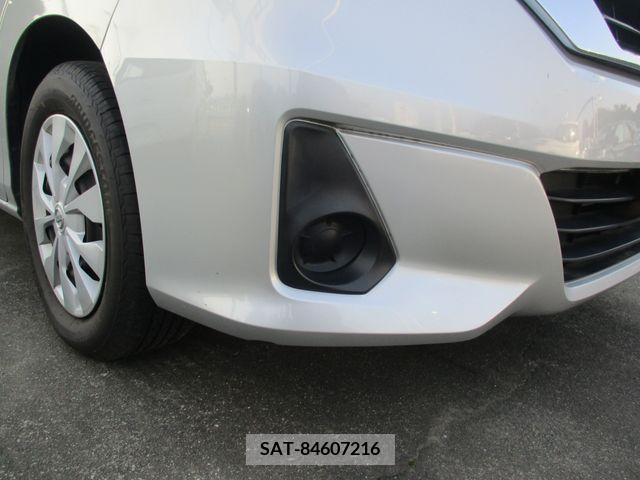 Nissan SERENA 2017-12 335273-9