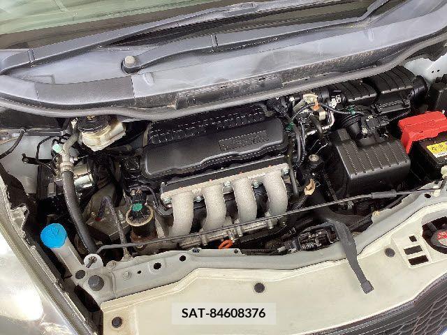 Honda FIT 2009-06 384554-27