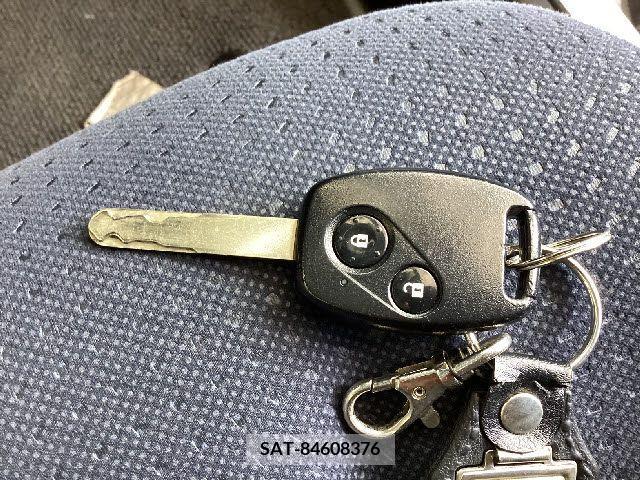 Honda FIT 2009-06 384554-4