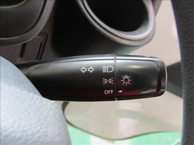 Nissan CLIPPER 2017-05 8706-8