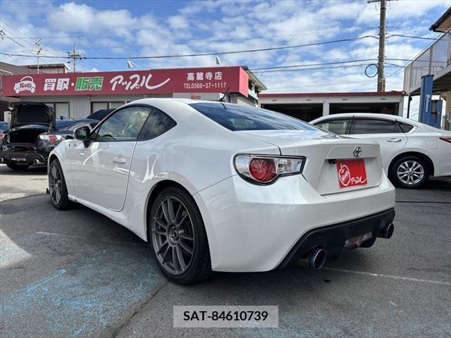 Toyota 86 2012-08 210432-6