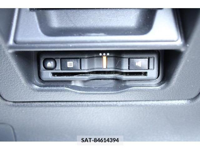 Mazda MX-30 2020-12 278404-4