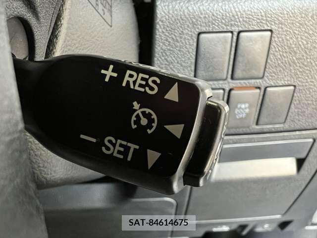 Toyota VELLFIRE 2016-07 339096-17