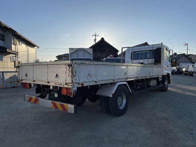 Nissan CONDOR 2011-11 285-6