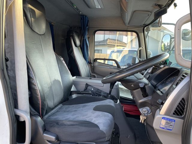 Nissan CONDOR 2011-11 285-2
