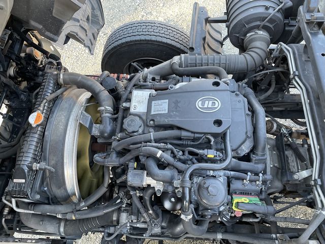 Nissan CONDOR 2011-11 285-3