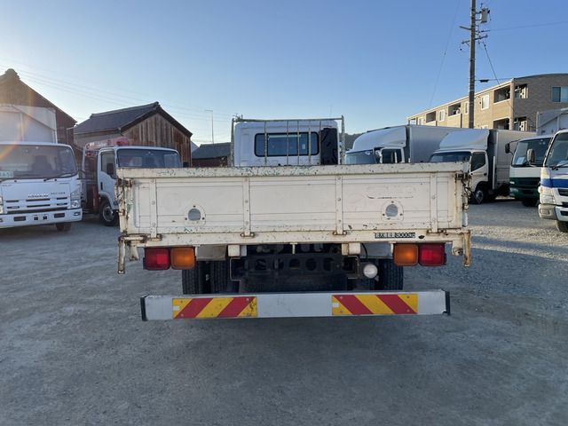 Nissan CONDOR 2011-11 285-1