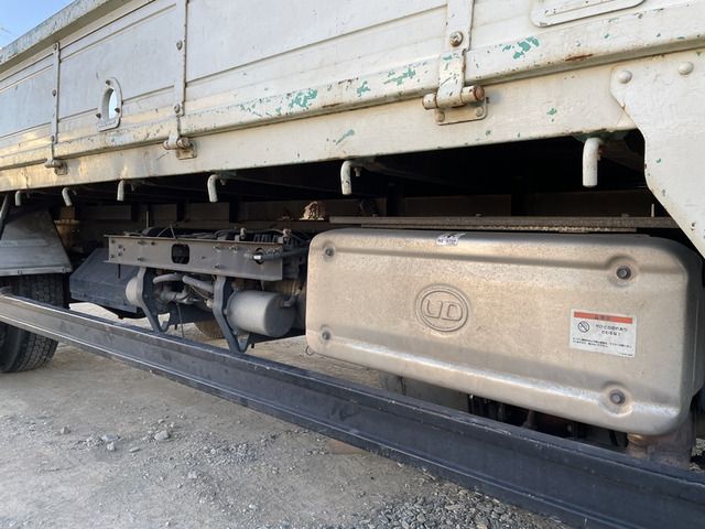 Nissan CONDOR 2011-11 285-14