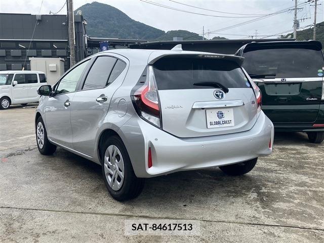 Toyota AQUA 2020-12 212626-7
