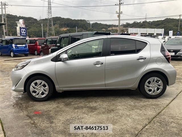 Toyota AQUA 2020-12 212626-6