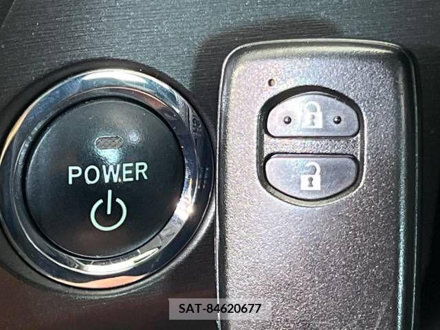 Toyota PRIUS 2009-06 321976-3
