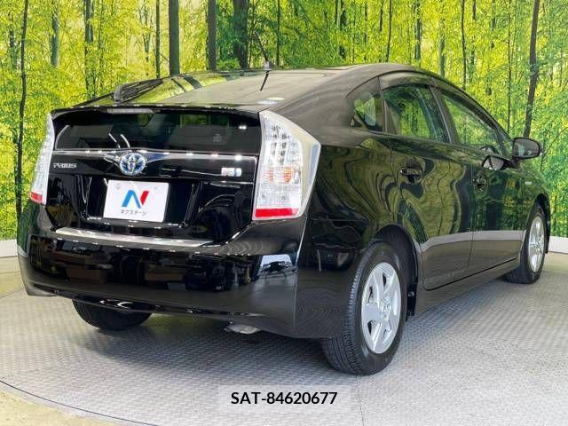 Toyota PRIUS 2009-06 321976-17