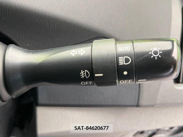 Toyota PRIUS 2009-06 321976-7