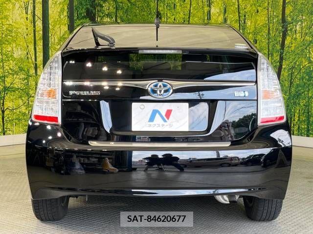 Toyota PRIUS 2009-06 321976-15