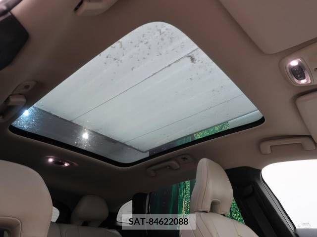 Volvo V40 2015-07 341995-3