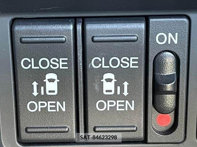 Honda ODYSSEY 2022-03 365872-4