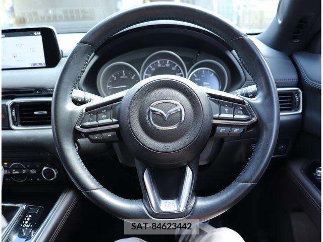 Mazda CX-8 2018-09 331631-18