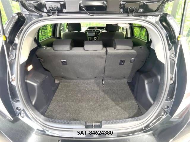 Toyota AQUA 2018-07 292345-10