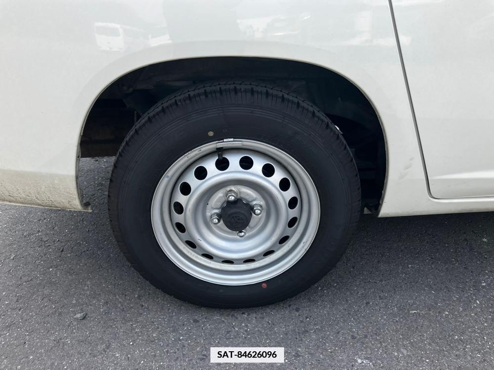 Toyota PROBOX VAN 2018-07 334666-7