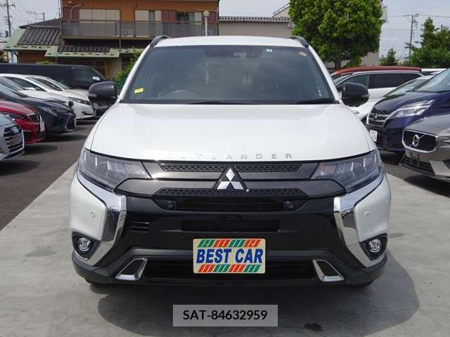 Mitsubishi OUTLANDER 2019-05 281038-4