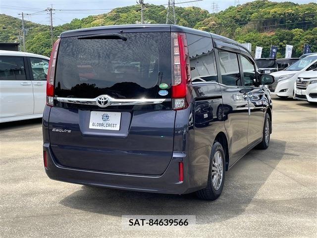 Toyota ESQUIRE 2017-02 271614-13