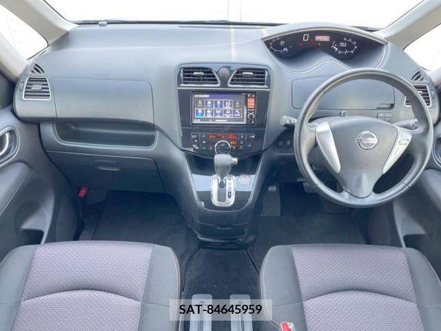 Nissan SERENA 2012-04 252060-1