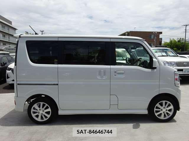 Suzuki EVERY WAGON 2022-08 342734-14