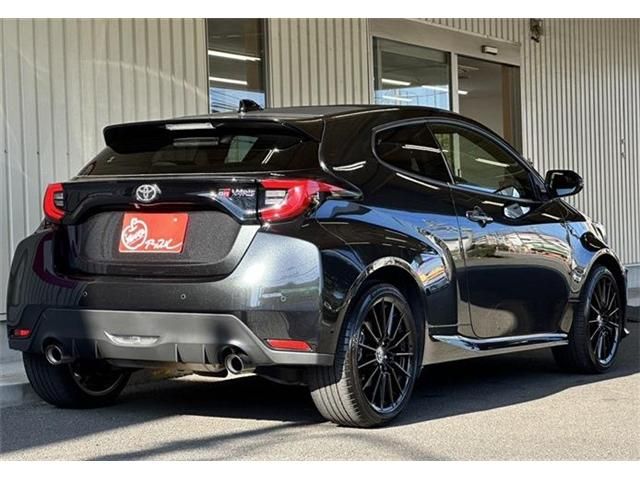 Toyota YARIS 2021-07 182554-3