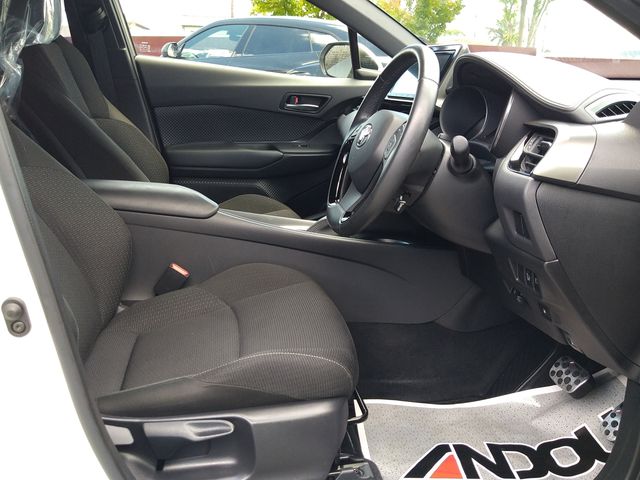 Toyota C-HR 2019-08 5959-11