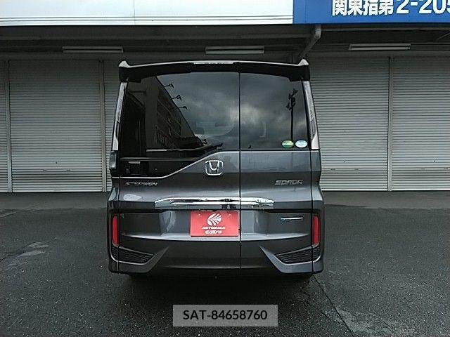 Honda STEP WGN 2018-03 368865-18