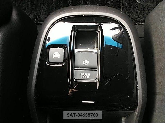 Honda STEP WGN 2018-03 368865-9