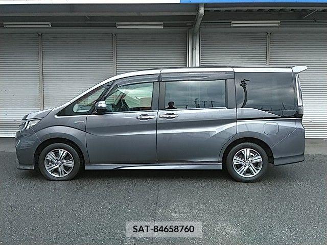 Honda STEP WGN 2018-03 368865-23