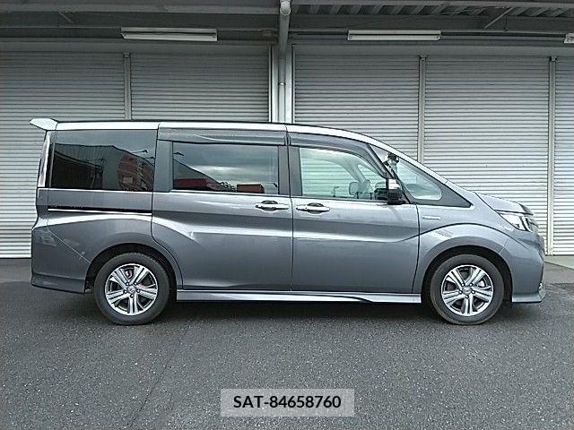Honda STEP WGN 2018-03 368865-22
