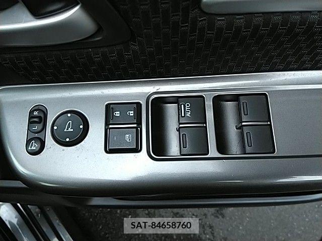Honda STEP WGN 2018-03 368865-13