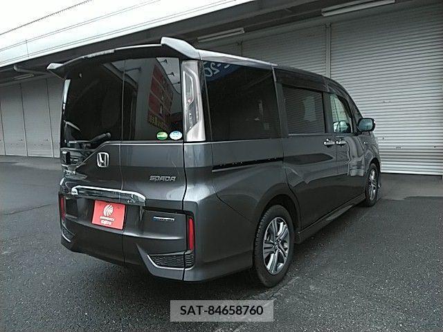 Honda STEP WGN 2018-03 368865-19