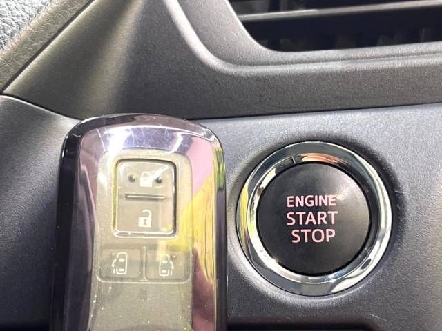 Toyota VOXY 2015-12 9153-7
