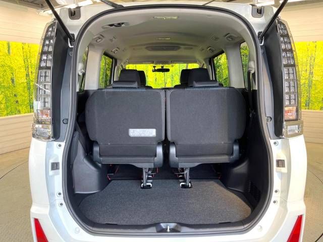 Toyota VOXY 2015-12 9153-11