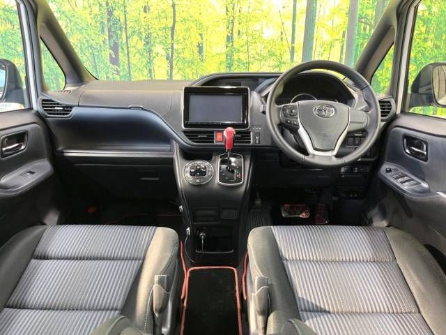Toyota VOXY 2015-12 9153-1