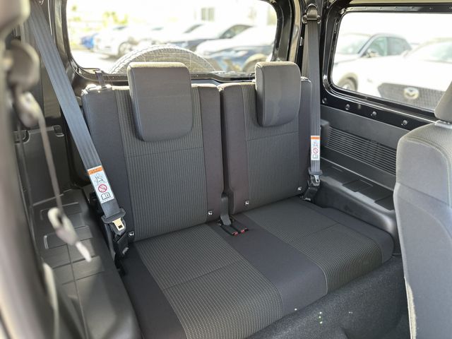 Suzuki JIMNY SIERRA 2023-11 192079-16