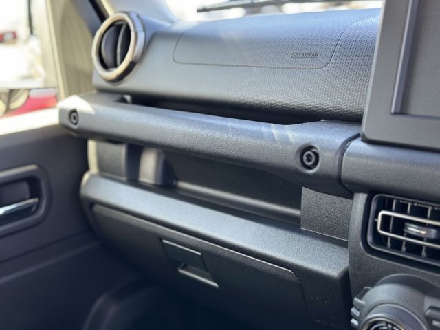 Suzuki JIMNY SIERRA 2023-11 192079-10