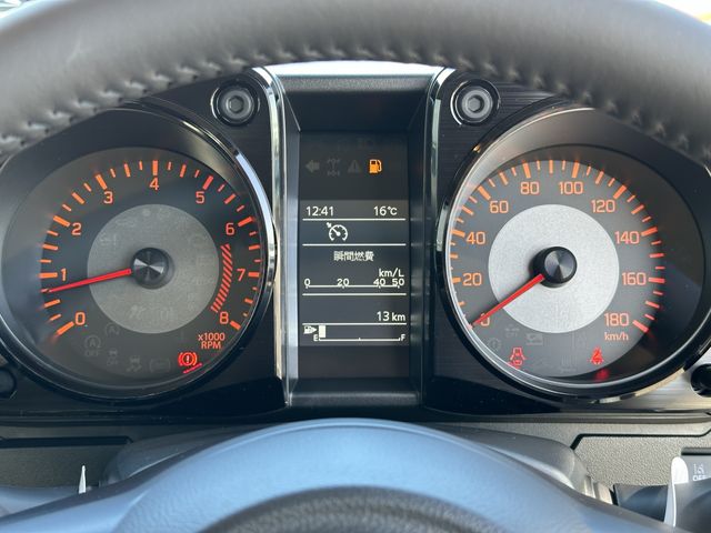 Suzuki JIMNY SIERRA 2023-11 192079-12