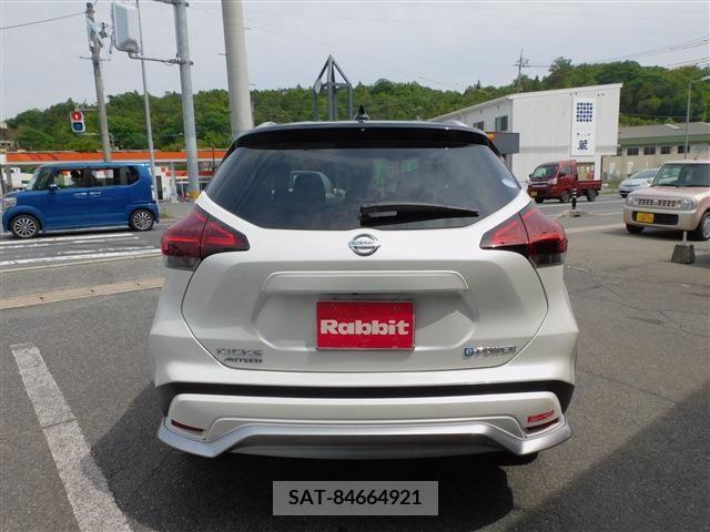 Nissan KICKS 2021-07 274112-6