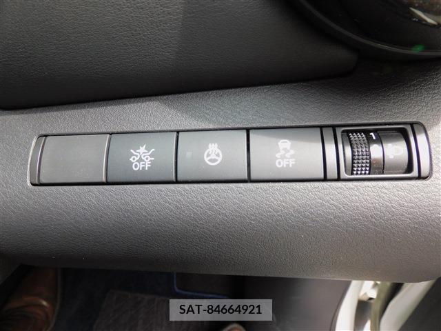 Nissan KICKS 2021-07 274112-22