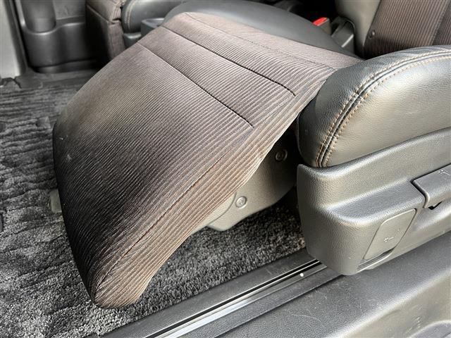 Nissan ELGRAND 2016-02 1472-16