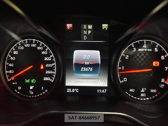 Amg C-CLASS 2018-10 336680-16